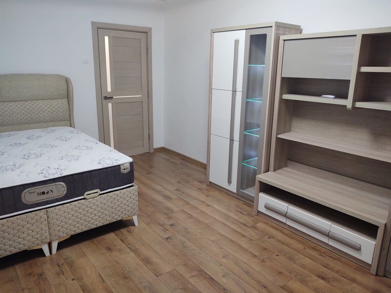 Pantelimon, Mega Mall, Garsoniera spatioasa